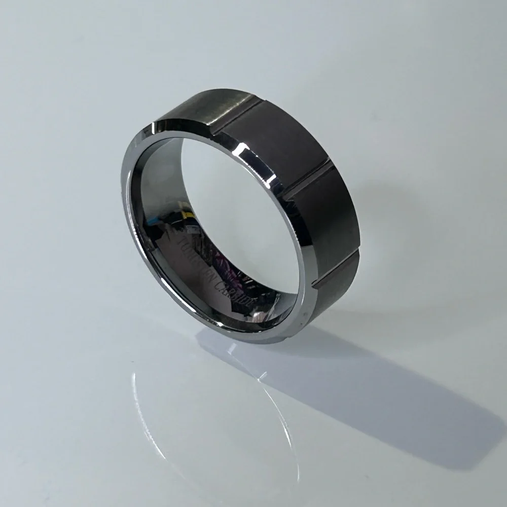 Men’s tungsten Ring size 10